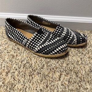 TOMS Women's Black Diamond Alpargata Rope Shoe